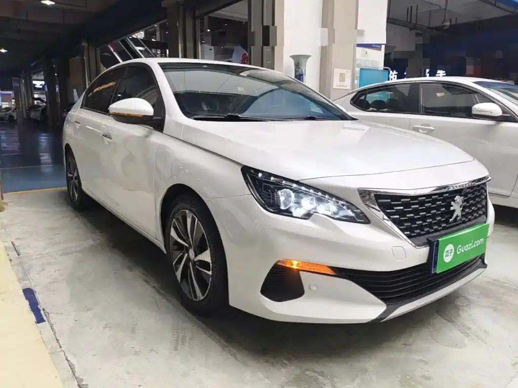 Peugeot 408 2020 360THP 10th Anniversary Edition — миниатюра 4