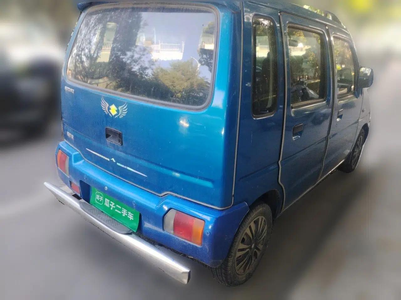 Suzuki Wagon R 2012 Entrepreneur Edition 1.0L Manual – Practical Version — миниатюра 6