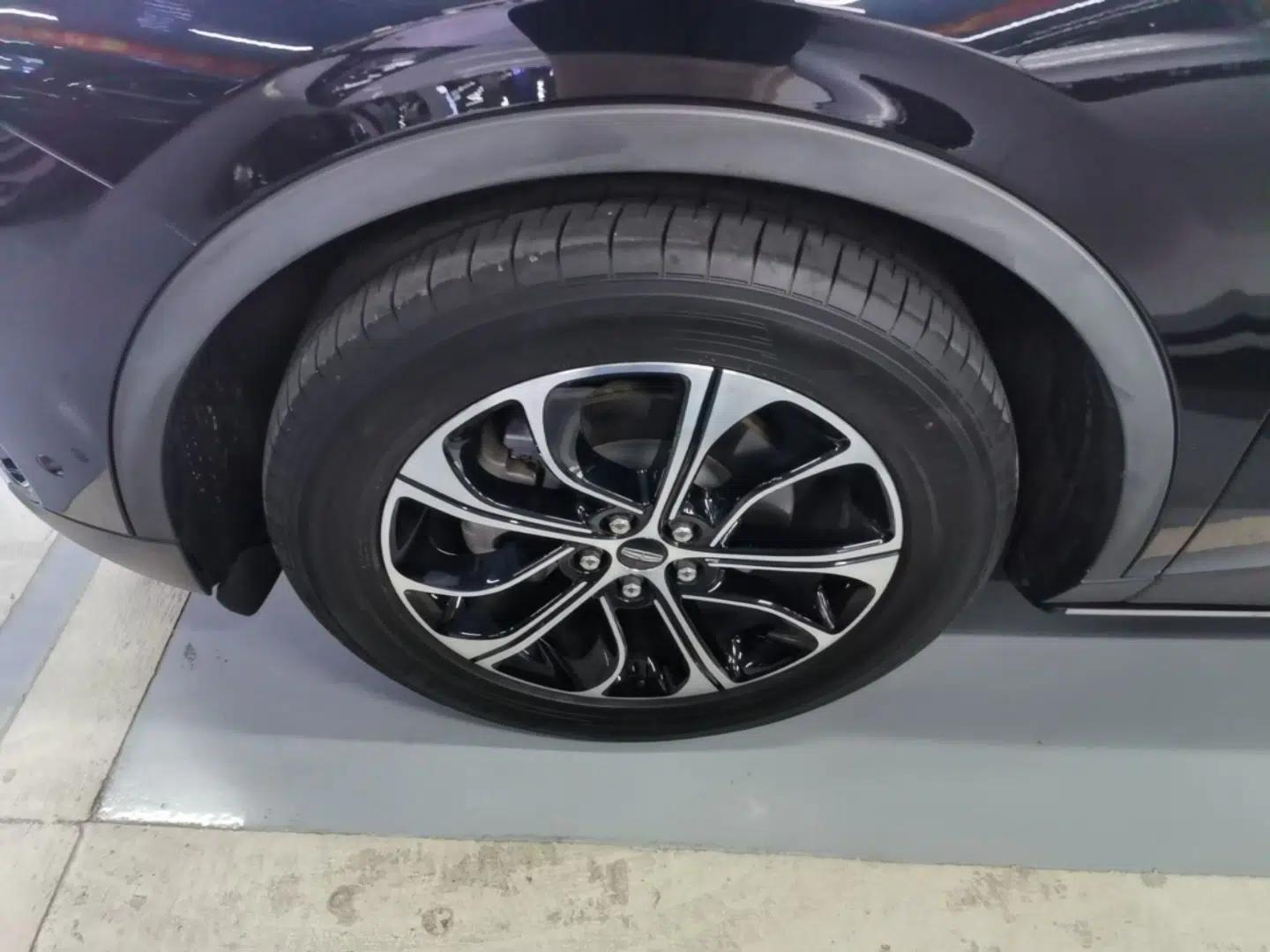 Lincoln Nautilus 2023 2.0T All-Wheel-Drive Luxury Edition — миниатюра 10