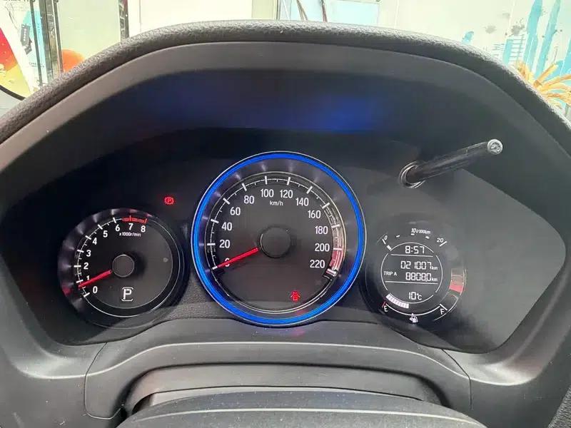 Honda XR-V 2021 220TURBO CVT Luxury Edition — миниатюра 8