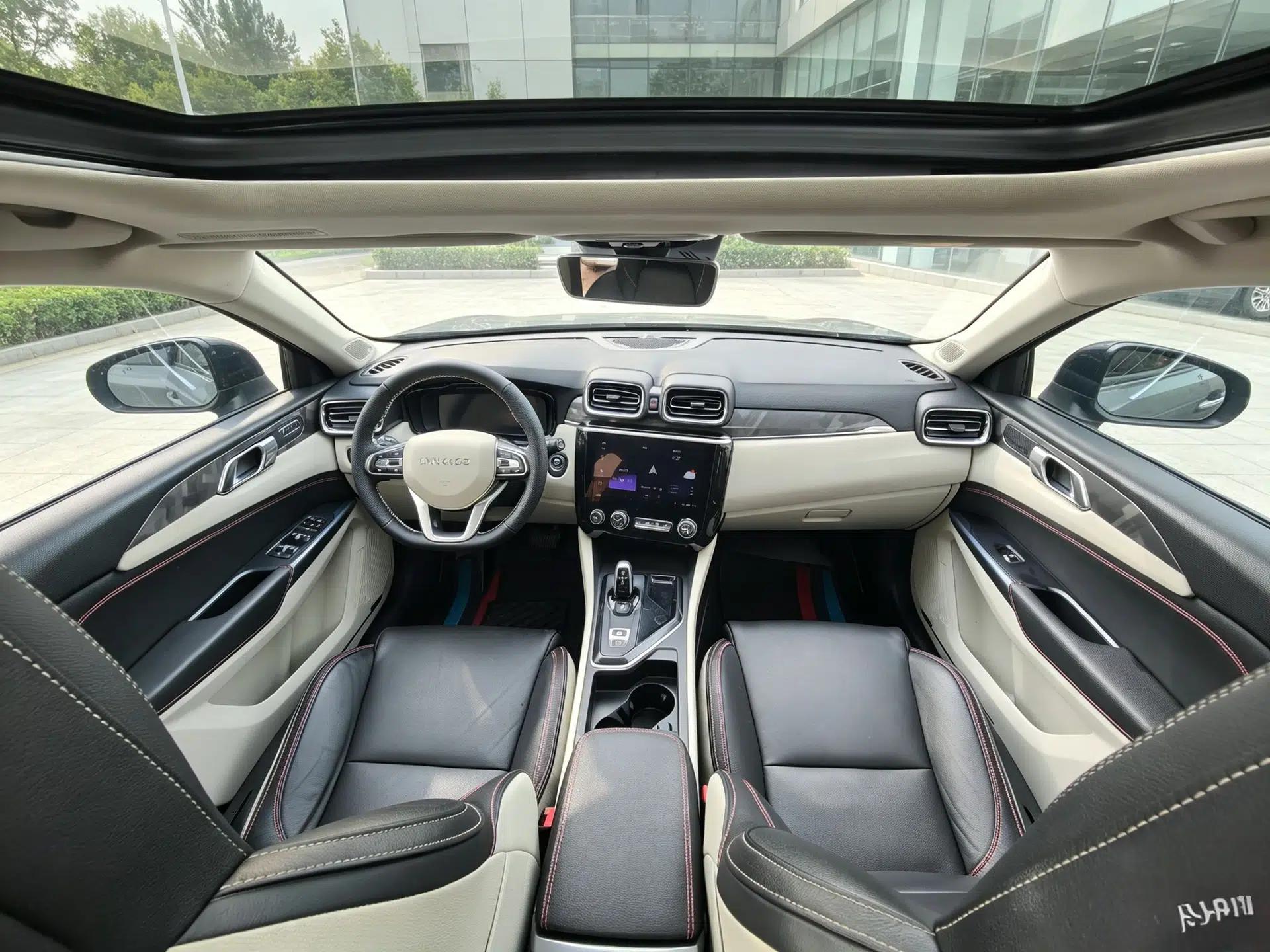 Lynk & Co 02 2019 High-Energy Edition 2.0T Automatic Two-Wheel Drive Shine Pro Edition China VI Standard — миниатюра 22