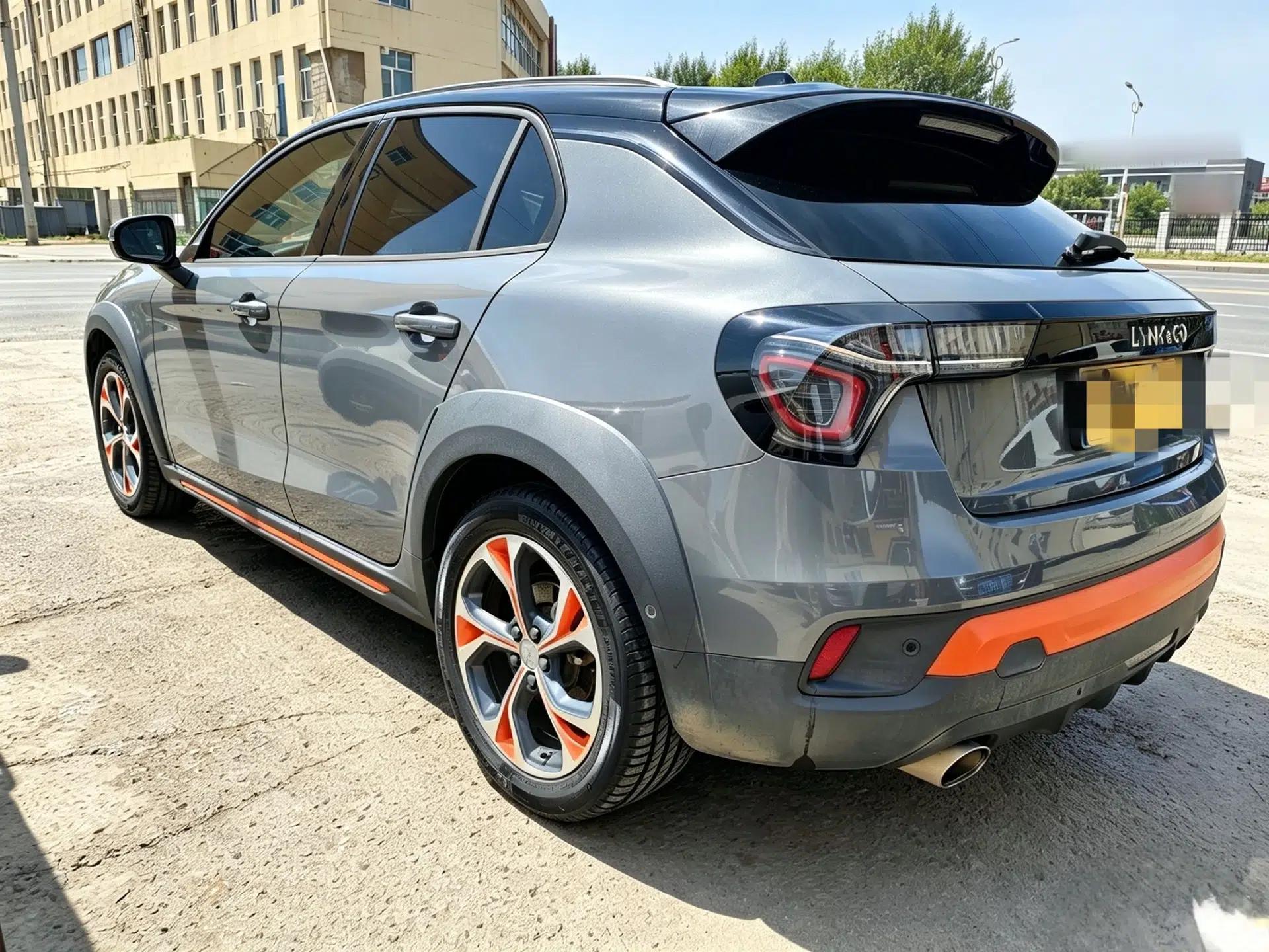 Lynk & Co 02 2019 High-Energy Edition 2.0T Automatic Two-Wheel Drive Shine Pro Edition China VI Standard — миниатюра 5