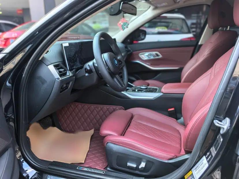 BMW i3 2022 eDrive 35 L — миниатюра 29