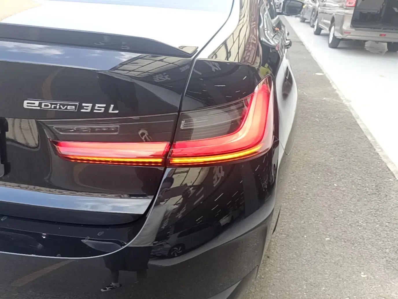 BMW i3 2022 eDrive 35 L — миниатюра 9