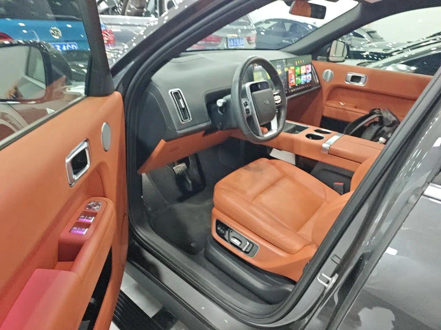 Li Auto L9 2022 Max model — миниатюра 18