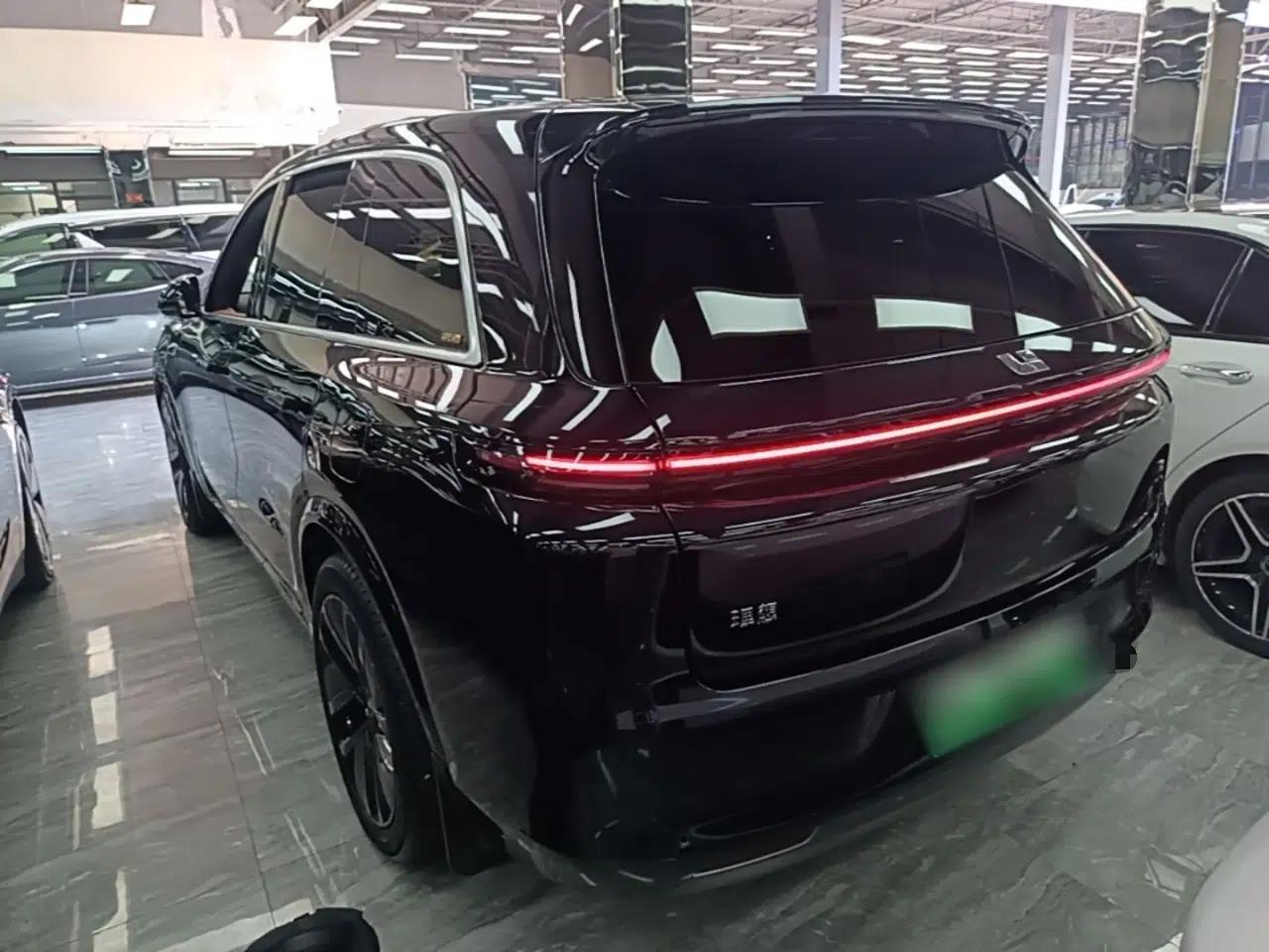 Li Auto L8 2025 Ultra Smart Refreshed Edition — миниатюра 4