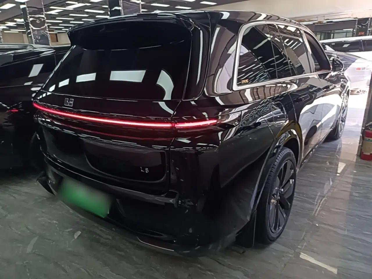 Li Auto L8 2025 Ultra Smart Refreshed Edition — миниатюра 6