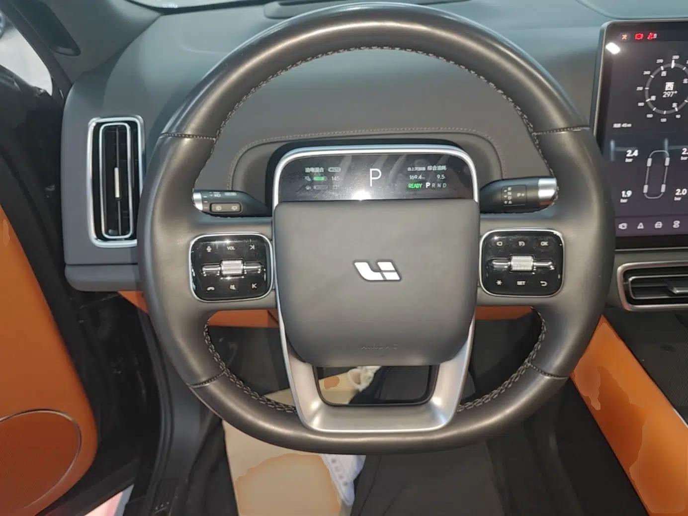 Li Auto L8 2023 Pro Model — миниатюра 13