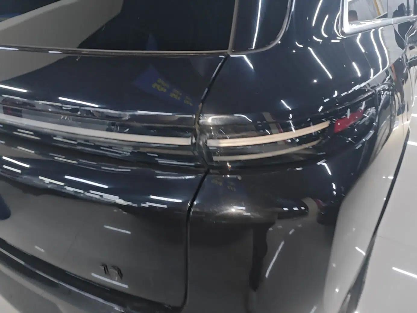 Li Auto L8 2023 Pro Model — миниатюра 9