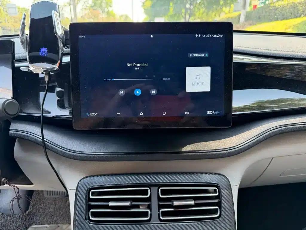 Qin PLUS 2024 Glory Edition DM-i 55KM Leading Model — миниатюра 10
