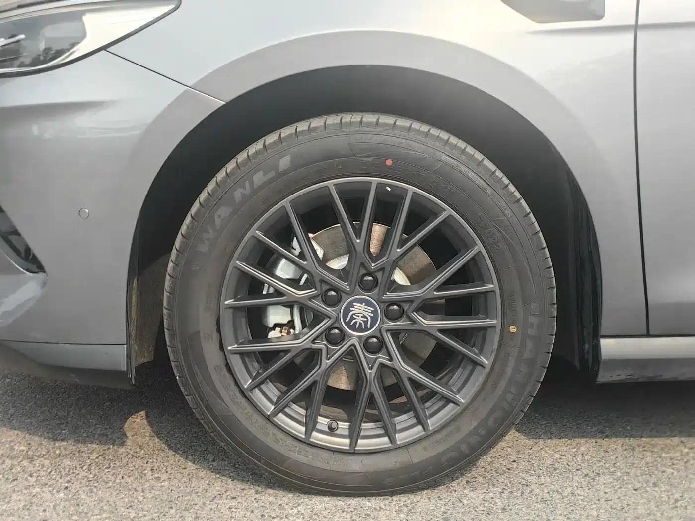 Qin PLUS 2025 EV Smart Driving Edition 510KM Leading Model — миниатюра 8