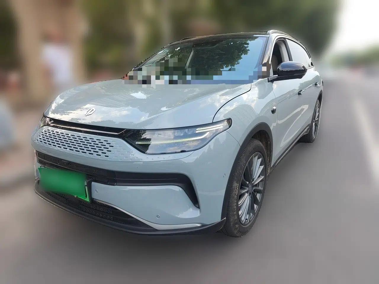Leapmotor C11 2024 Range-Extended 300 Luxury Edition — миниатюра 1