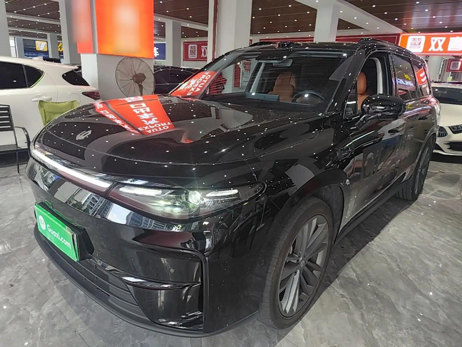 Leapmotor C16 2026 Extended-Range 280 LiDAR Zhizun Edition 6 Seats — миниатюра 1
