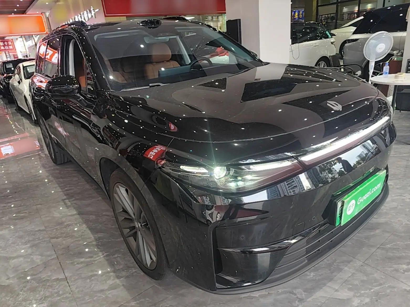 Leapmotor C16 2026 Extended-Range 280 LiDAR Zhizun Edition 6 Seats — миниатюра 3
