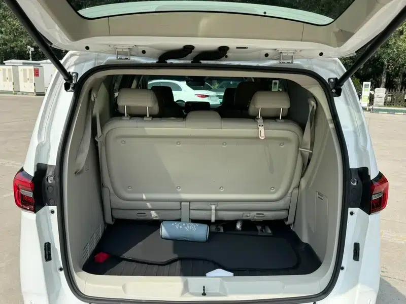 Buick GL8 2021 Facelift Land Business Class 652T Smart Luxury Model — миниатюра 15