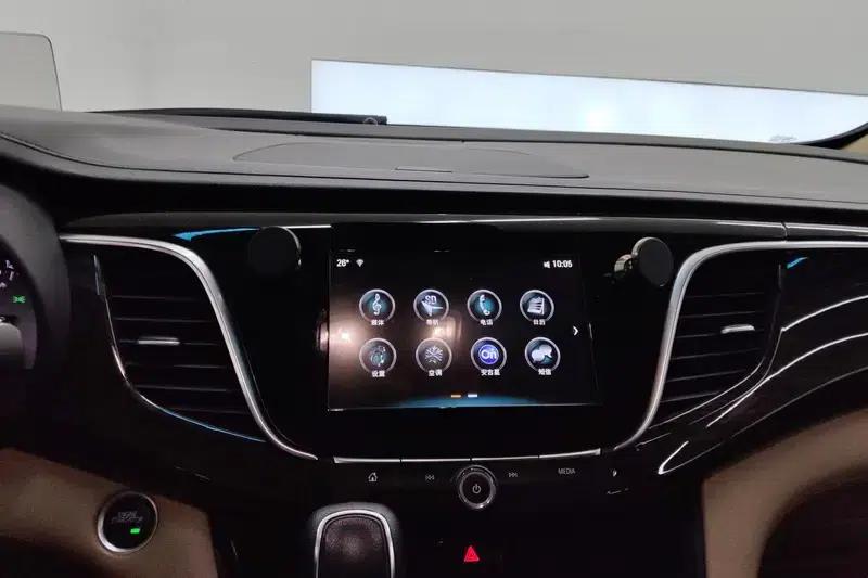 Buick GL8 2018 ES 28T Flagship Edition (China VI Emission Standard) — миниатюра 10