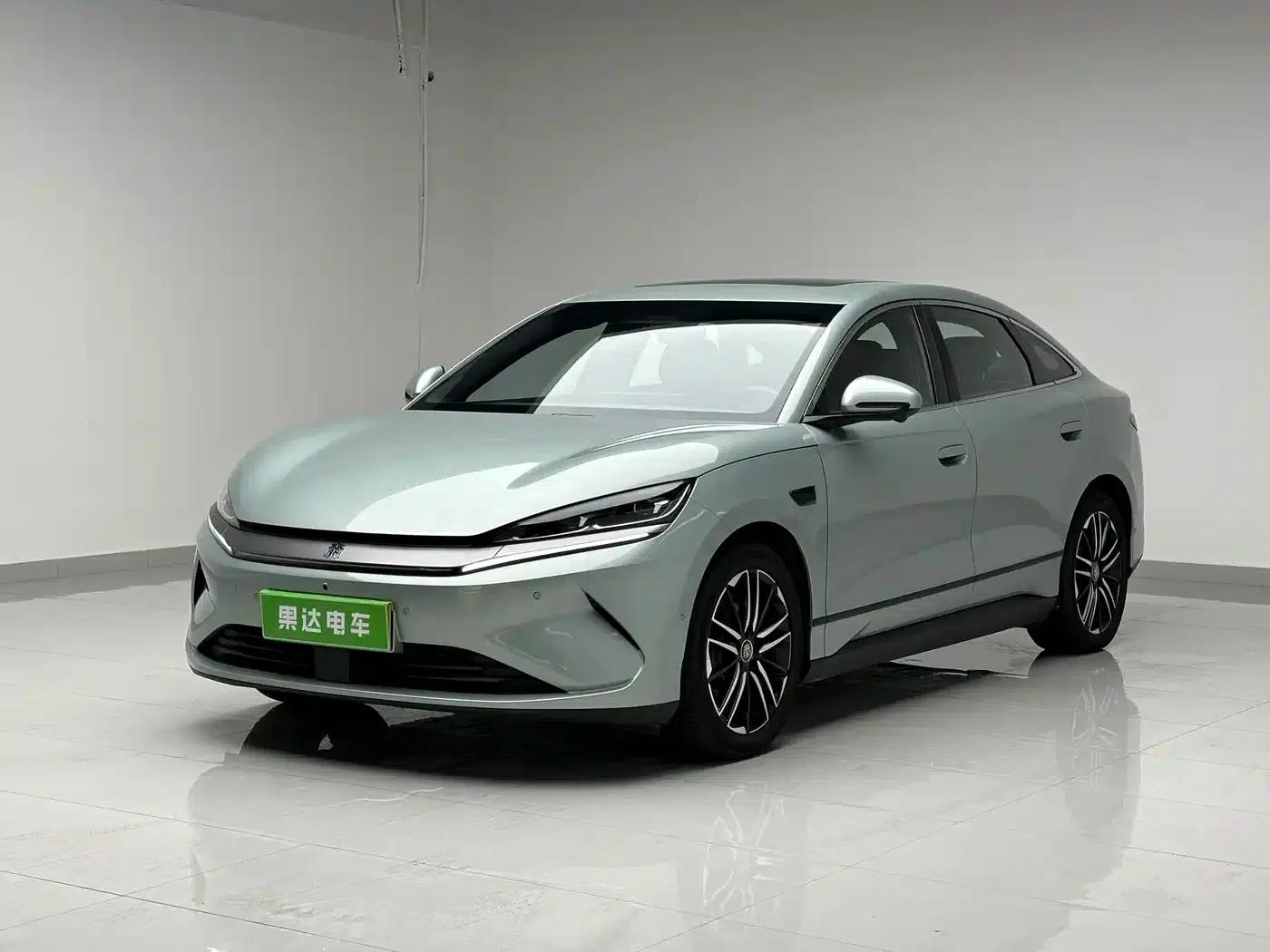 Qin L 2025 EV 545KM Premium Edition — миниатюра 1