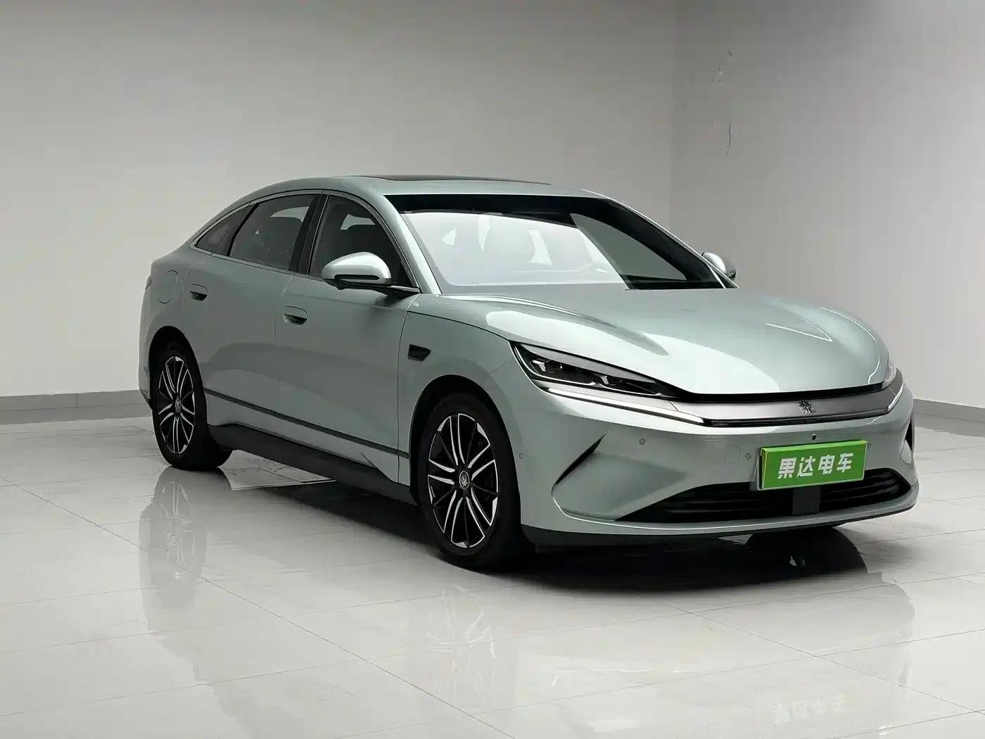 Qin L 2025 EV 545KM Premium Edition — миниатюра 3