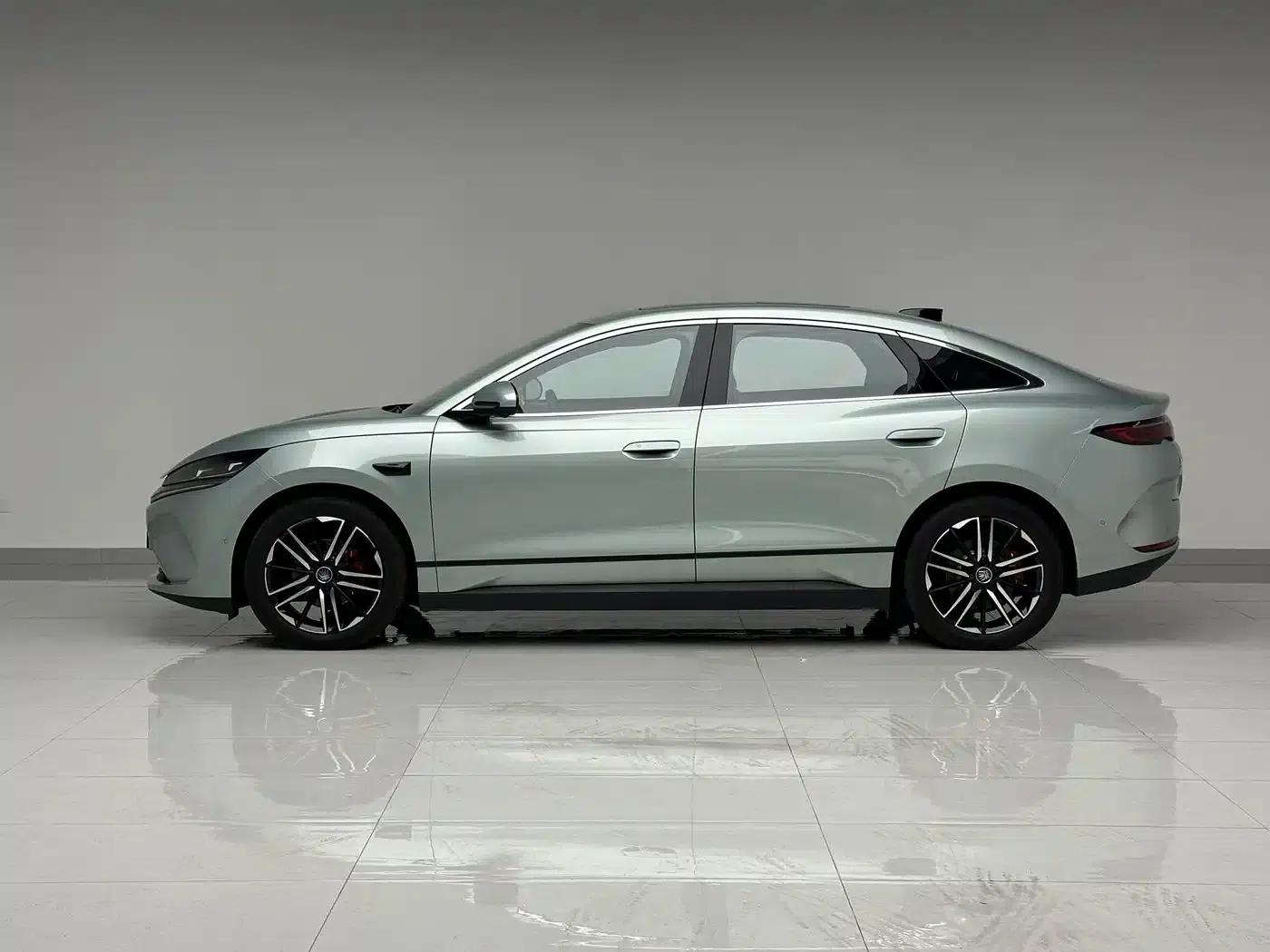 Qin L 2025 EV 545KM Premium Edition — миниатюра 4