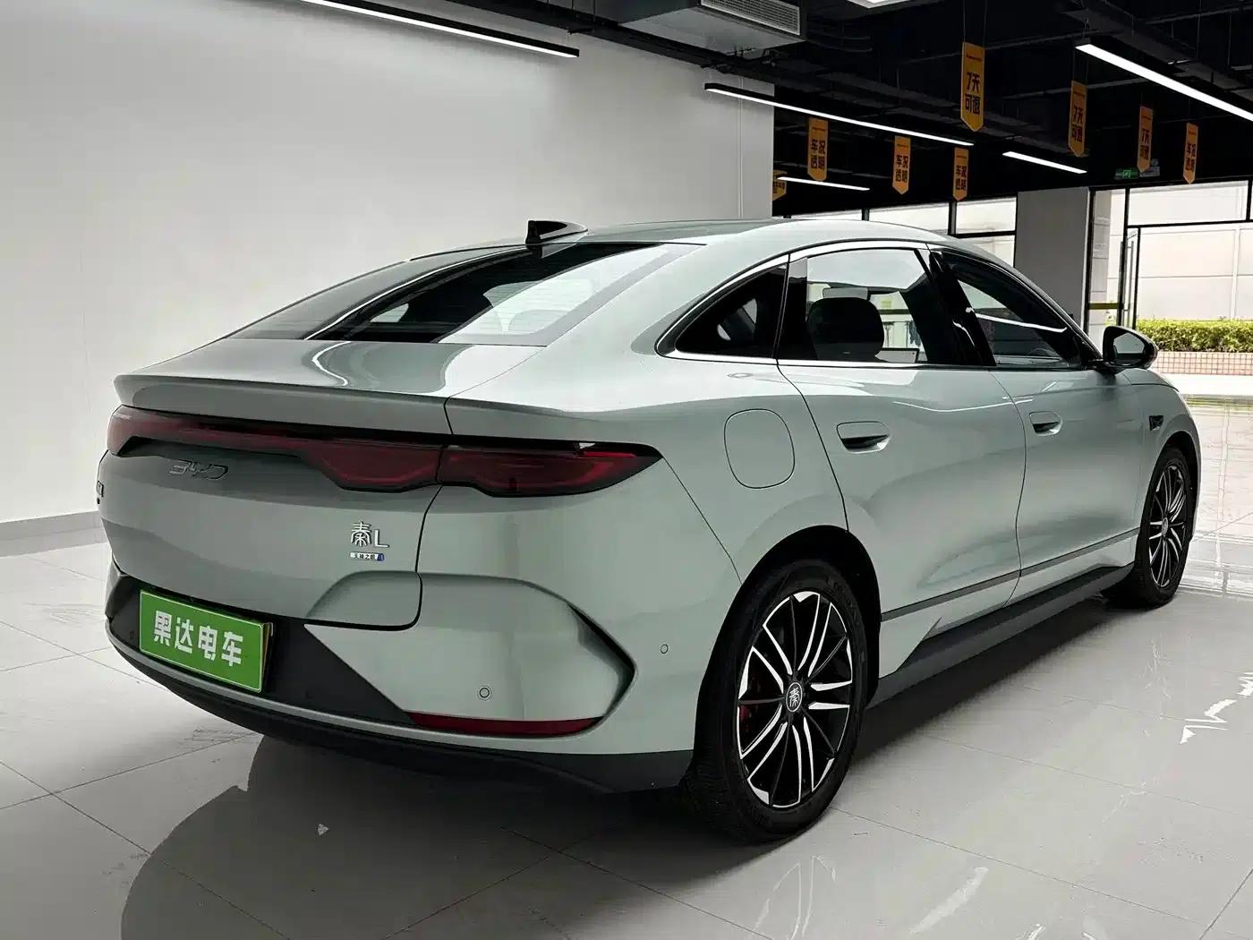Qin L 2025 EV 545KM Premium Edition — миниатюра 6