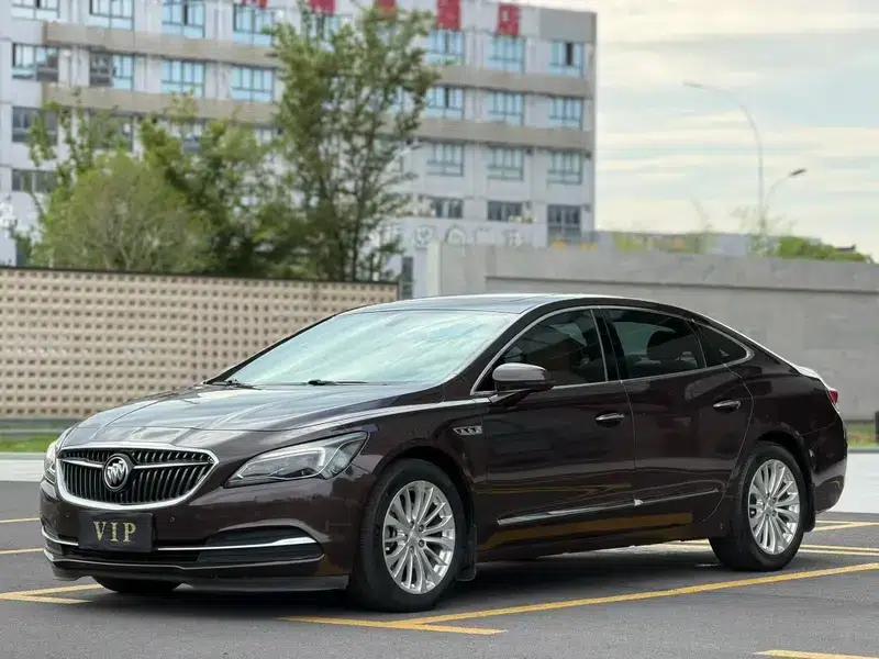Buick LaCrosse 2018 28T Elite — миниатюра 1