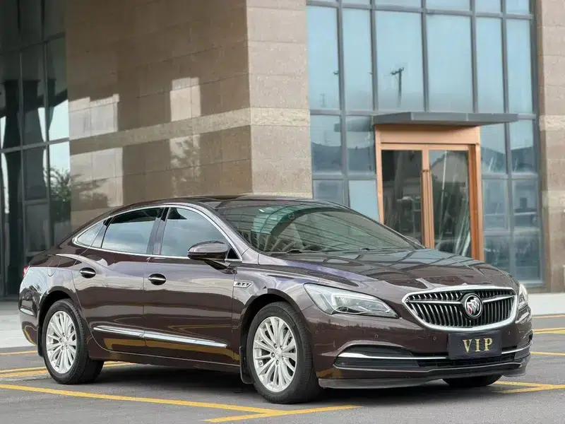 Buick LaCrosse 2018 28T Elite — миниатюра 3
