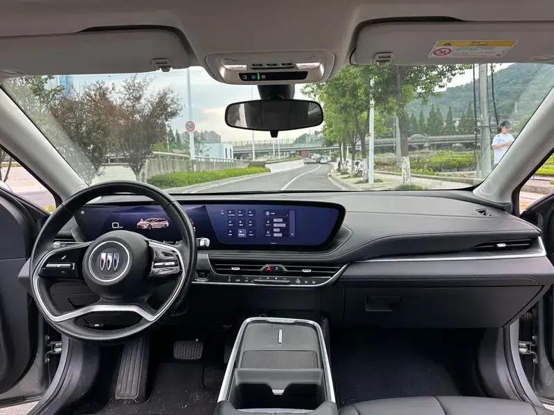 Buick LaCrosse 2023 28T Automatic Premium Edition — миниатюра 8