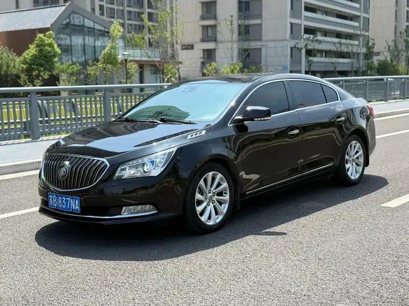 Buick LaCrosse 2014 2.0T SIDI Smart Flagship Edition — миниатюра 1