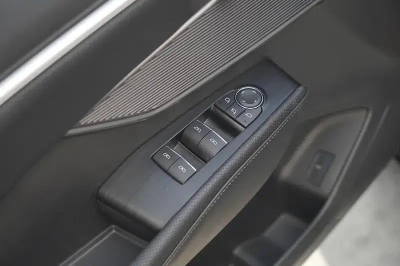 Buick LaCrosse 2023 28T Automatic Premium Edition — миниатюра 21