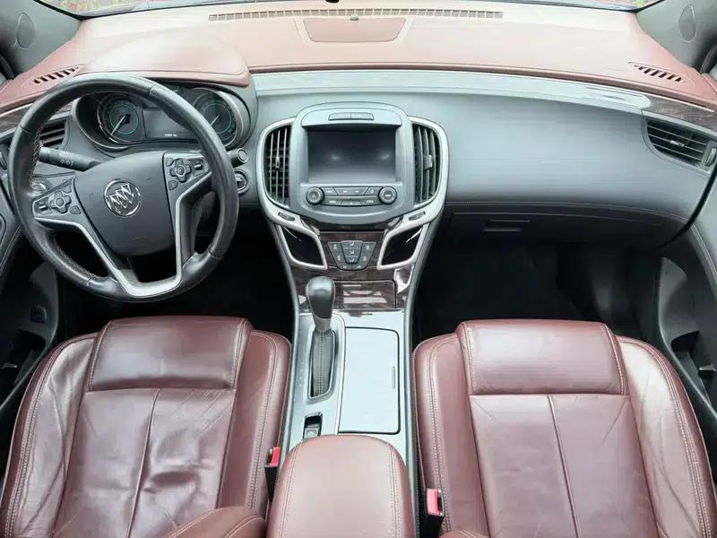 Buick LaCrosse 2013 2.4L SIDI Elite Comfort — миниатюра 8