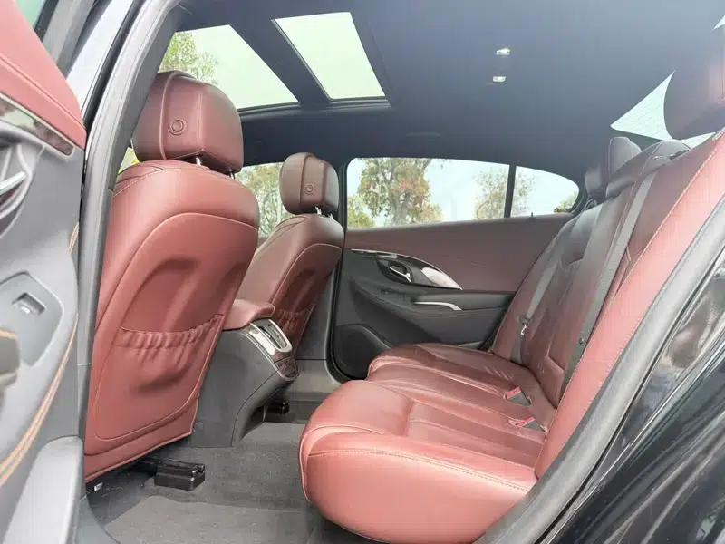 Buick LaCrosse 2013 2.4L SIDI Elite Comfort — миниатюра 10