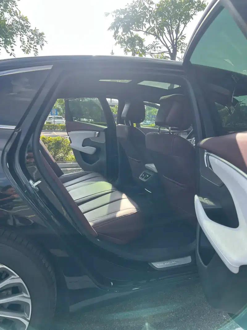 Buick LaCrosse 2023 28T Automatic Premium Edition — миниатюра 7