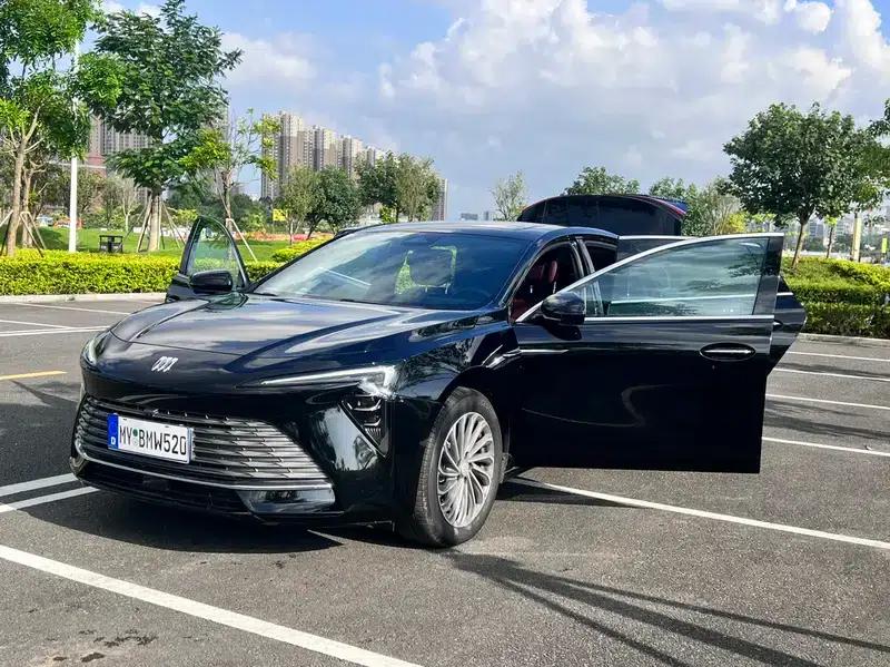 Buick LaCrosse 2023 28T Automatic Premium Edition — миниатюра 9
