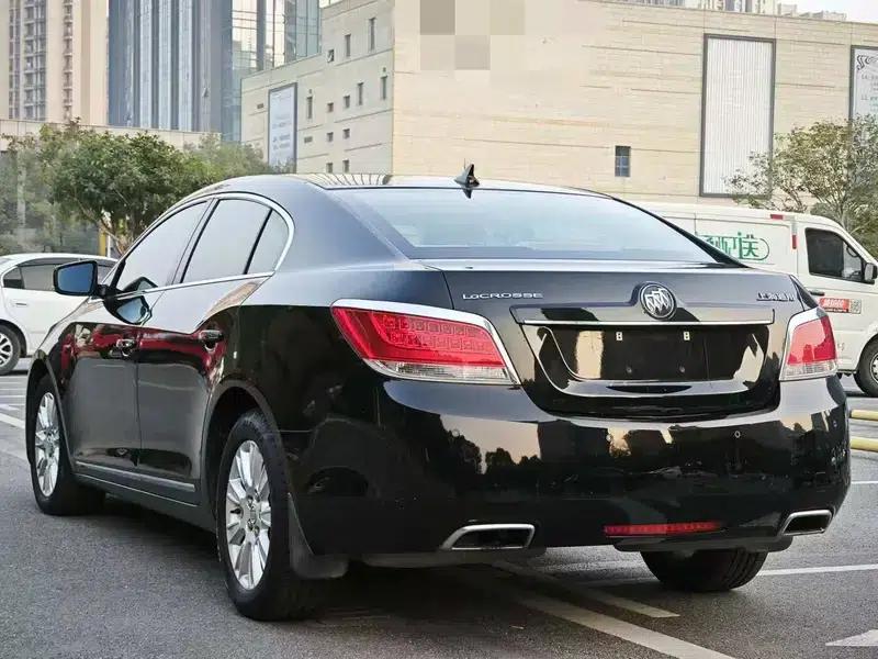 Buick LaCrosse 2012 2.4L SIDI Luxury Edition — миниатюра 4