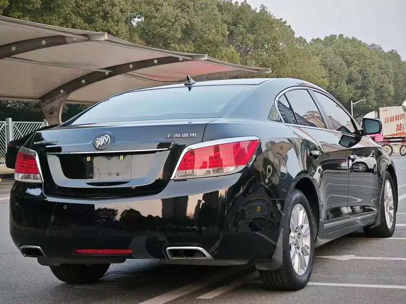 Buick LaCrosse 2012 2.4L SIDI Luxury Edition — миниатюра 5