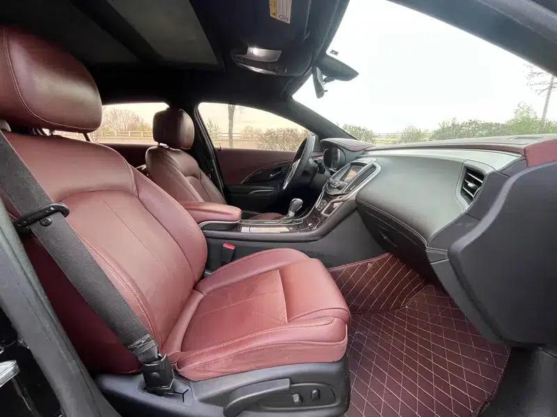 Buick LaCrosse 2013 2.4L SIDI Elite Comfort — миниатюра 9