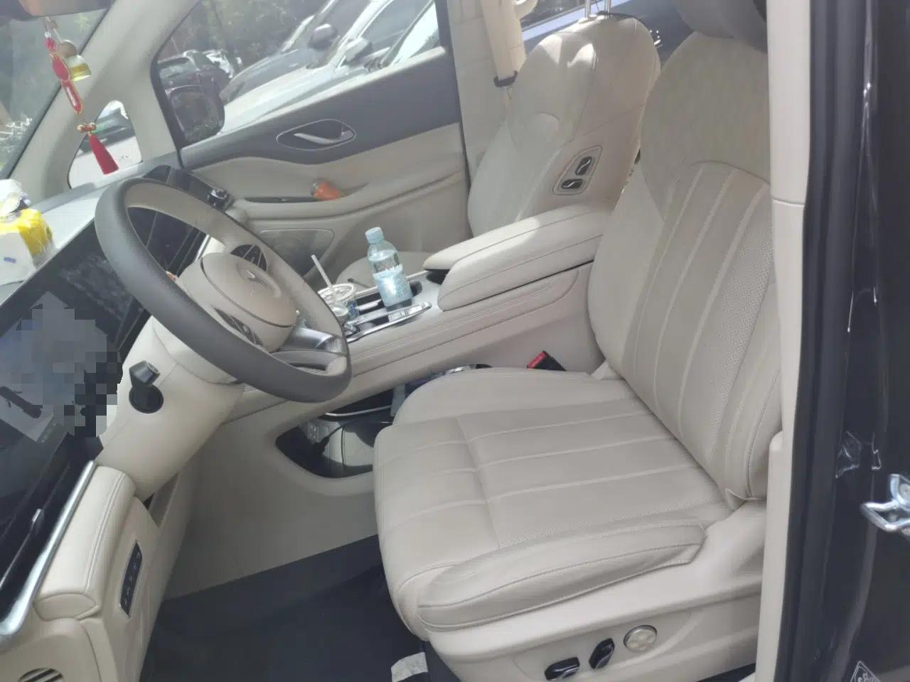 VOYAH Dream 2024 PHEV Ultra-Long Range Flagship Edition — миниатюра 14