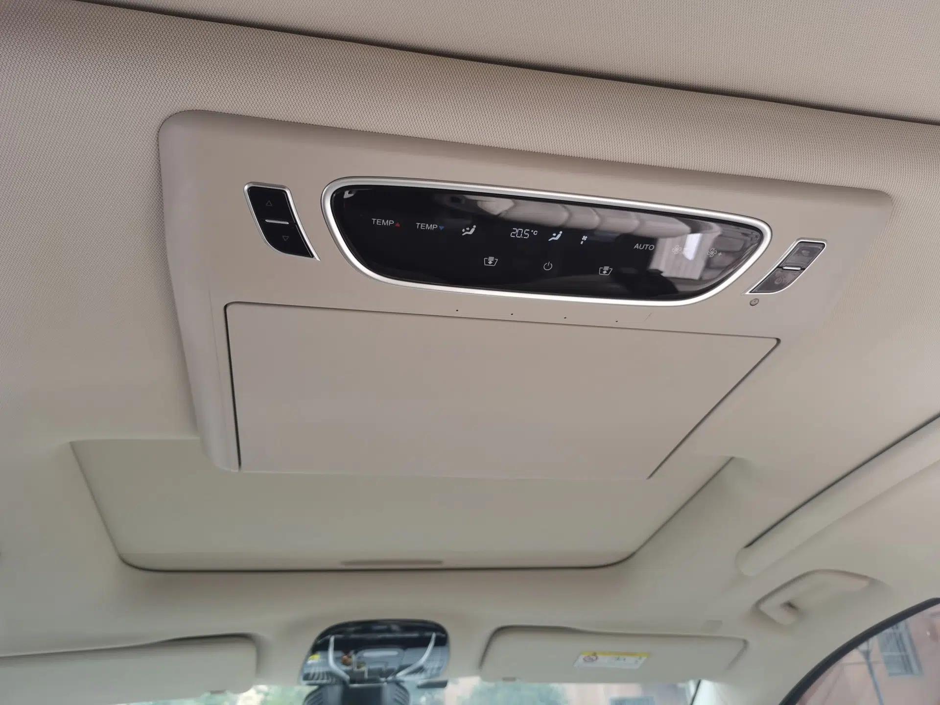 VOYAH Dream 2024 PHEV Ultra-Long Range Flagship Edition — миниатюра 15
