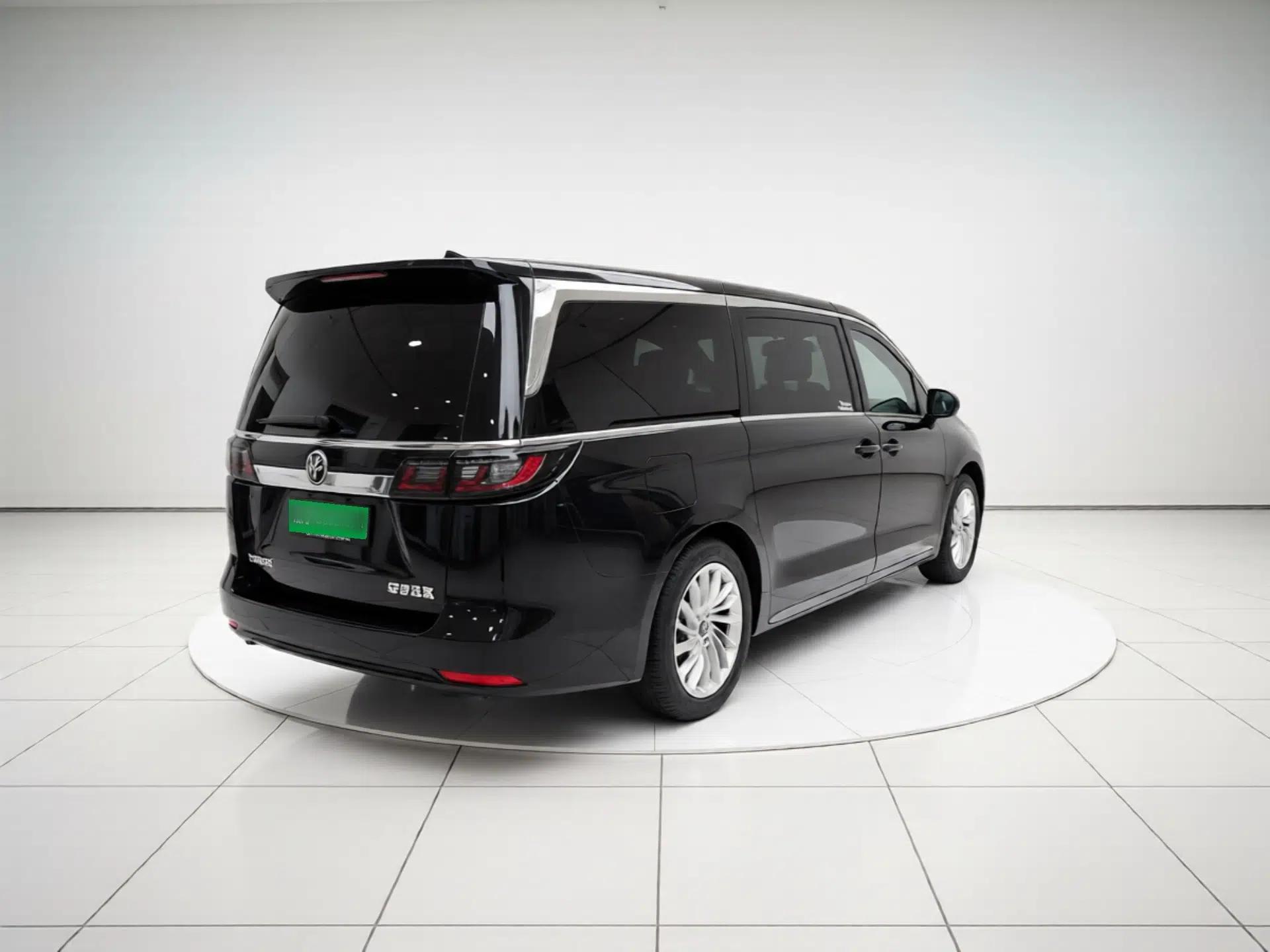 VOYAH Dream 2024 PHEV Ultra-Long Range Flagship Edition — миниатюра 6