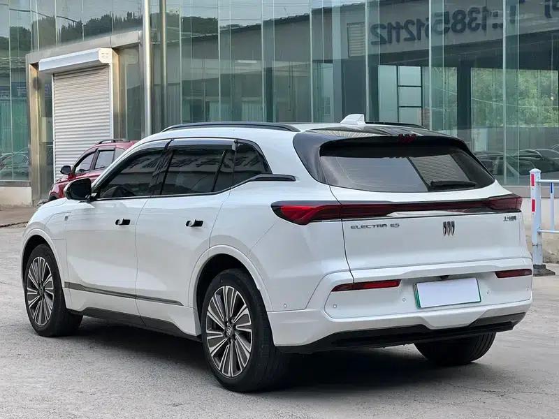 Buick E5 2024 Premium Standard Audio-Visual Edition — миниатюра 4