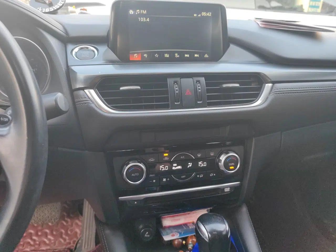 Mazda Atenza 2018 2.5L Skyactiv Sport Version China V Standard — миниатюра 13
