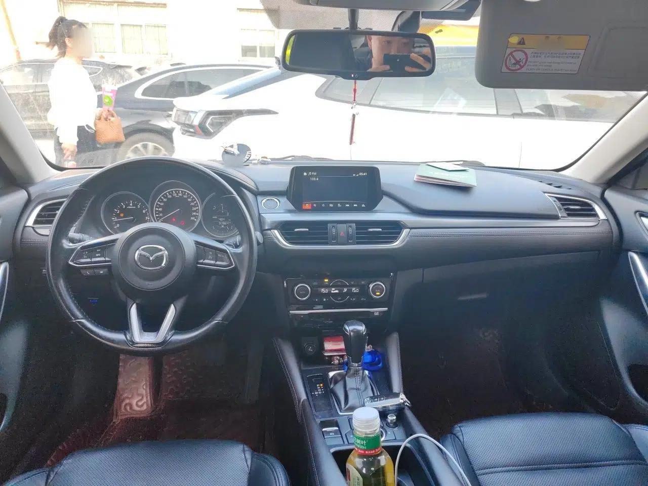 Mazda Atenza 2018 2.5L Skyactiv Sport Version China V Standard — миниатюра 9