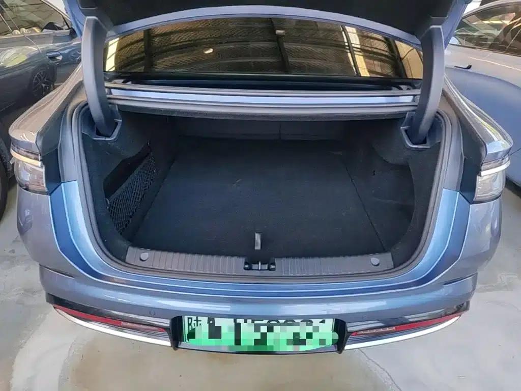 Seal 2023 DM-i 1.5L 121km Luxury — миниатюра 19