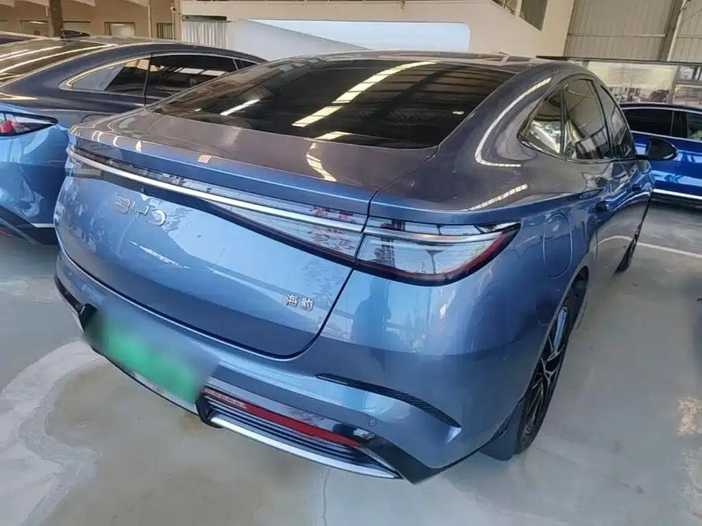 Seal 2023 DM-i 1.5L 121km Luxury — миниатюра 7
