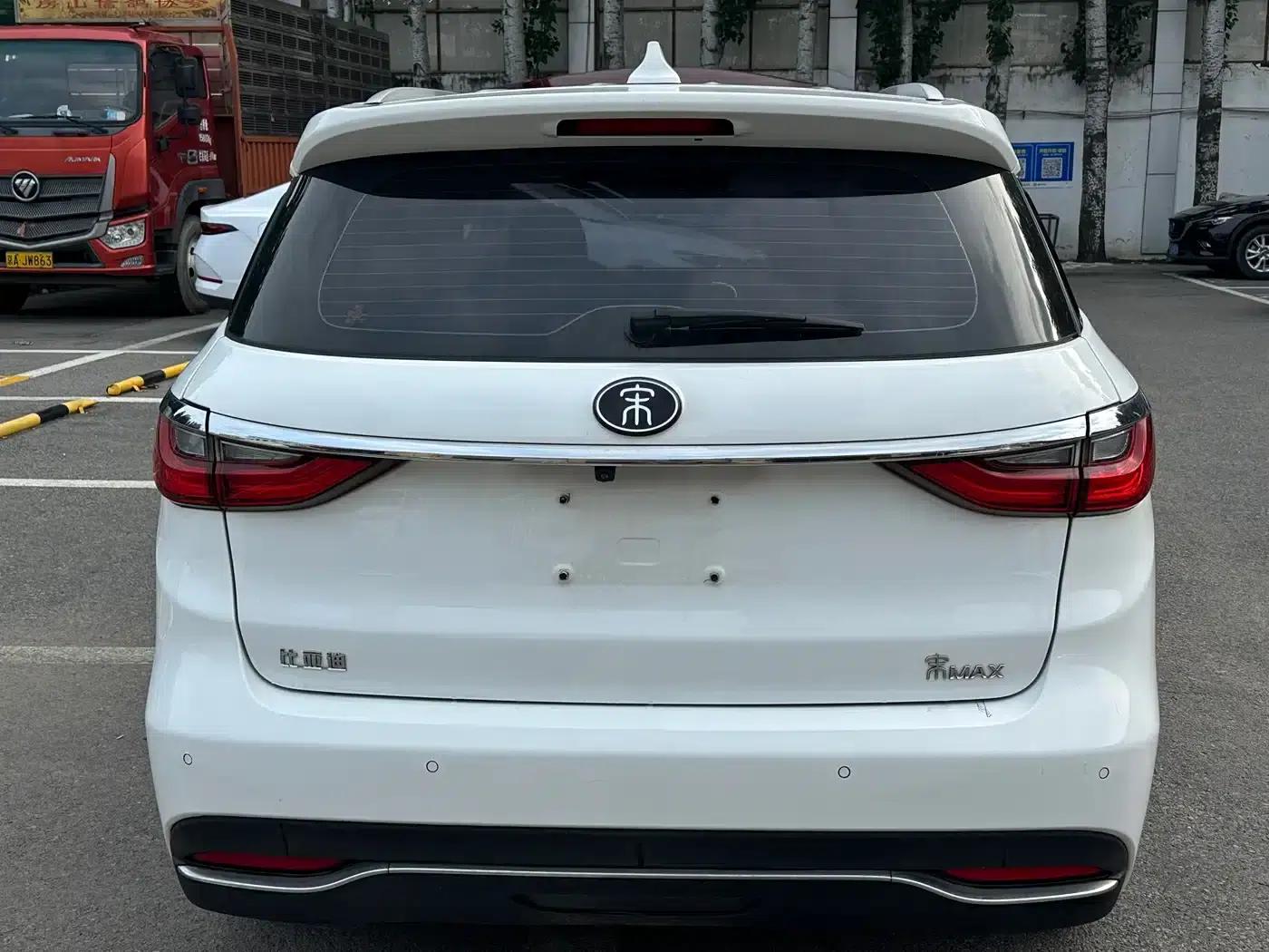Song MAX 2017 1.5T Automatic Intelligent Premium 7-seater — миниатюра 2