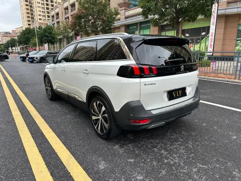 Peugeot 5008 2017 380THP 7-seater Luxury GT Edition — миниатюра 5