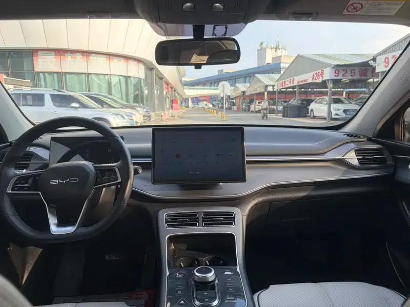 Qin PLUS DM 2023 DM-i Champion Edition 55KM Leading Model — миниатюра 13