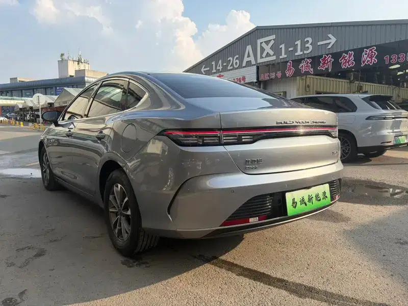 Qin PLUS DM 2023 DM-i Champion Edition 55KM Leading Model — миниатюра 4