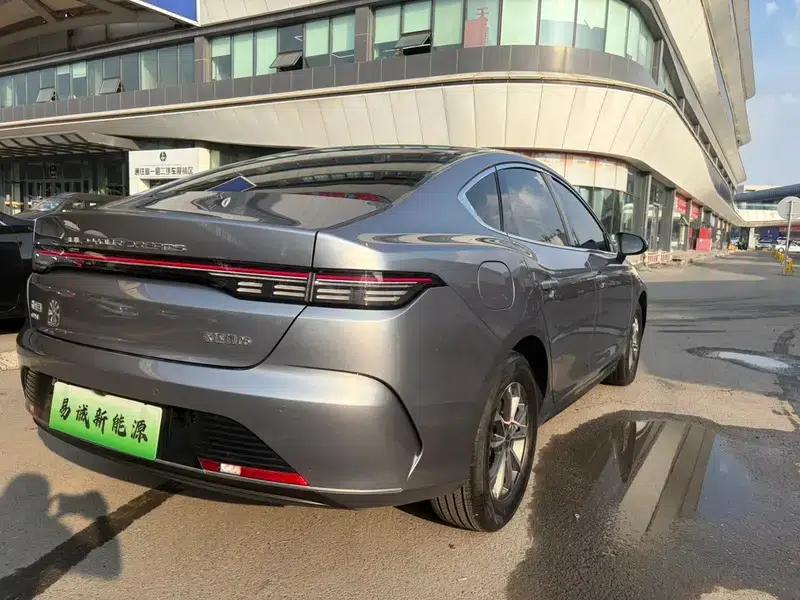 Qin PLUS DM 2023 DM-i Champion Edition 55KM Leading Model — миниатюра 6
