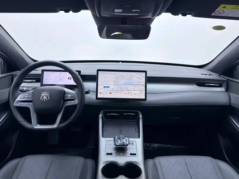 Qin PLUS DM 2025 Intelligent Driving Edition DM-i 120KM Superior Model — миниатюра 14